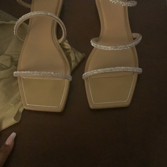 Slippers - Picture 2 of 2